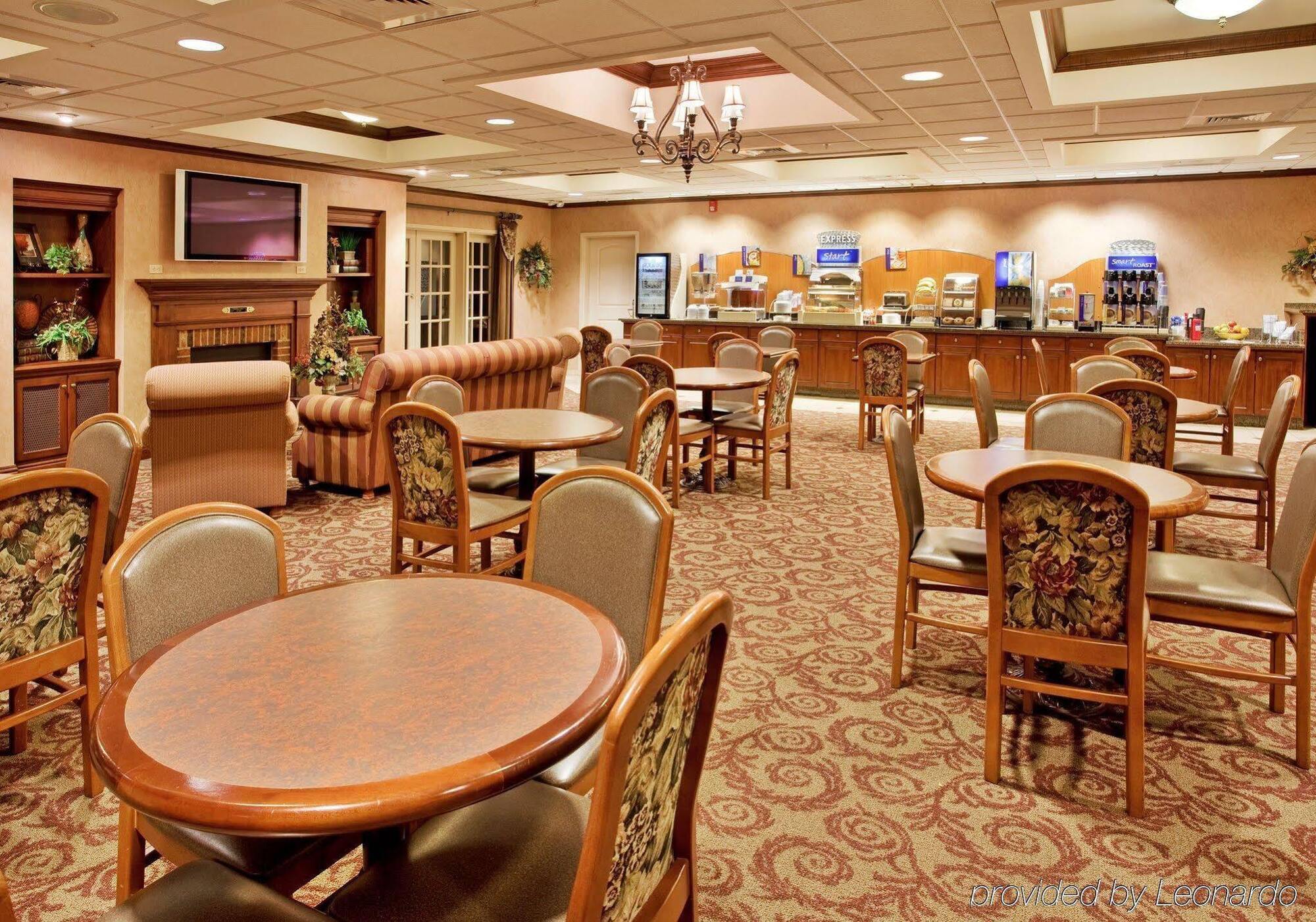 Holiday Inn Express Hotel & Suites Cape Girardeau I-55 By Ihg Εξωτερικό φωτογραφία